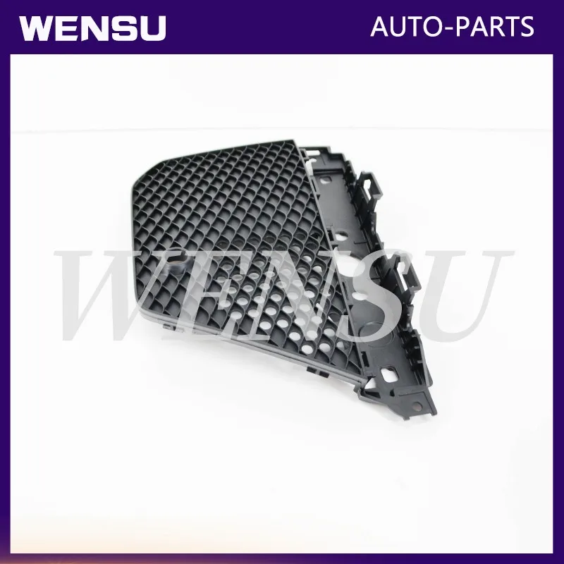 A1668854022 Left and Right Front Bumper Covers For Benz ML W166 AMG 1668854022
A1668854022 Left and Right Front Bumper Covers For Benz ML W166 AMG 1668854022
