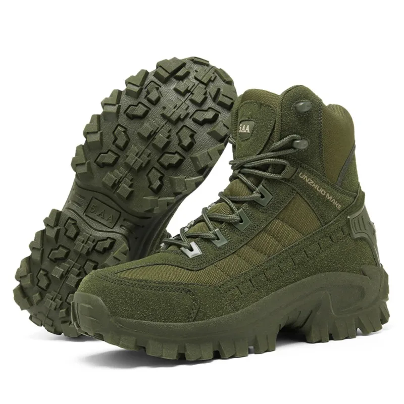 The latest men's mountaineering boots are mid top insulated outdoor motorcycle boots, anti slip insulated boots, and desert comb
The latest men's mountaineering boots are mid top insulated outdoor motorcycle boots, anti slip insulated boots, and desert comb