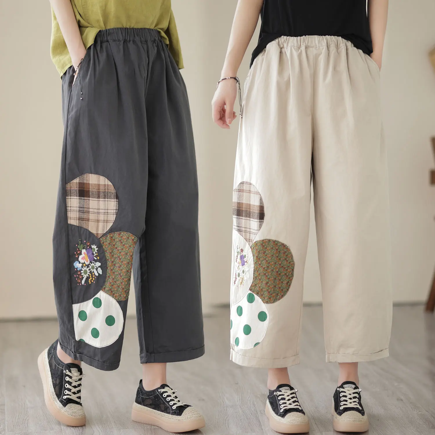 Ladies Prairie Chic Cartoon Patchwork Flax Wide Leg Pants Summer Oversized Loose Elastic Waist Pleated Trousers Vintage Pants
Ladies Prairie Chic Cartoon Patchwork Flax Wide Leg Pants Summer Oversized Loose Elastic Waist Pleated Trousers Vintage Pants