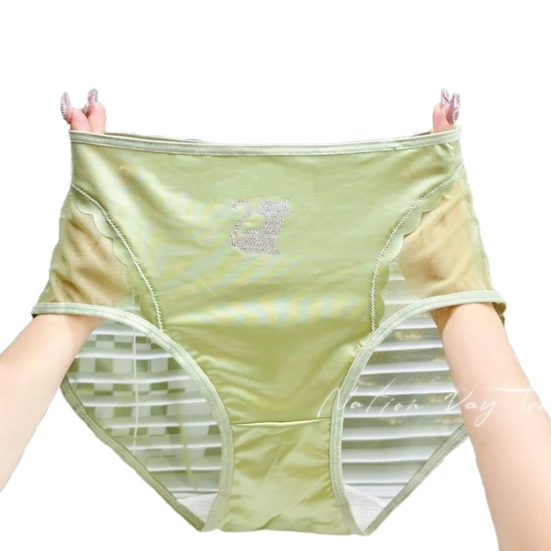 High Waist Large Size Triangle Hollow Personality Loose Thin Transparent Lace Diamond Decorative Sexy Gauze Pure Want Underwear
High Waist Large Size Triangle Hollow Personality Loose Thin Transparent Lace Diamond Decorative Sexy Gauze Pure Want Underwear