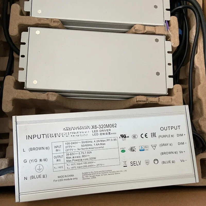Power supply X6-320M062 Street light power supply LED drive power supply 320W voltage 38-62V current 7.5A
Power supply X6-320M062 Street light power supply LED drive power supply 320W voltage 38-62V current 7.5A