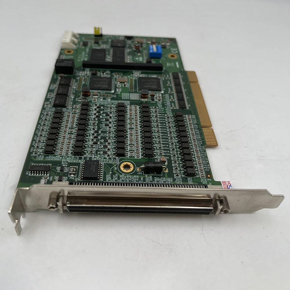 4-осевая карта управления движением PCI-1245
4-осевая карта управления движением PCI-1245