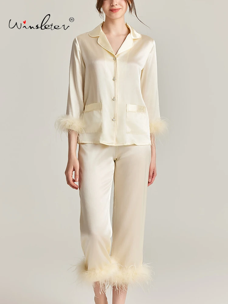 Winsleter, French 2 Piece Feather Pajamas Set, Women 3/4 Sleeve Top Pants, Solid Casual Homewear, 2024 Summer Fall S47051QC
Winsleter, French 2 Piece Feather Pajamas Set, Women 3/4 Sleeve Top Pants, Solid Casual Homewear, 2024 Summer Fall S47051QC
