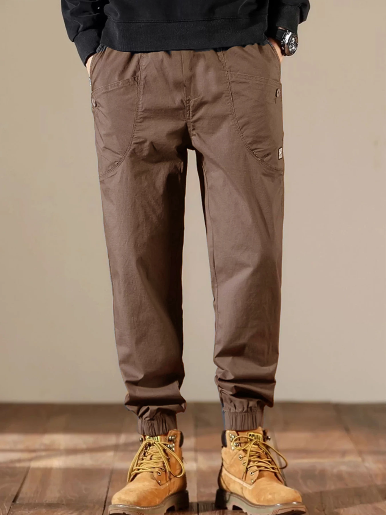 Thin 2025 new outdoor sports paratrooper pants for men, straight leg casual work pants, assault pants for men, summer
Thin 2025 new outdoor sports paratrooper pants for men, straight leg casual work pants, assault pants for men, summer