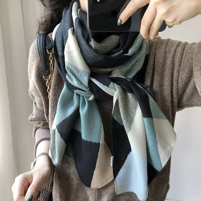 Шарф в корейском стиле, новый клетчатый хлопковый льняной шарф для женщин, длинный зимний теплый модный универсальный высококачественный шаль
Шарф в корейском стиле, новый клетчатый хлопковый льняной шарф для женщин, длинный зимний теплый модный универсальный высококачественный шаль