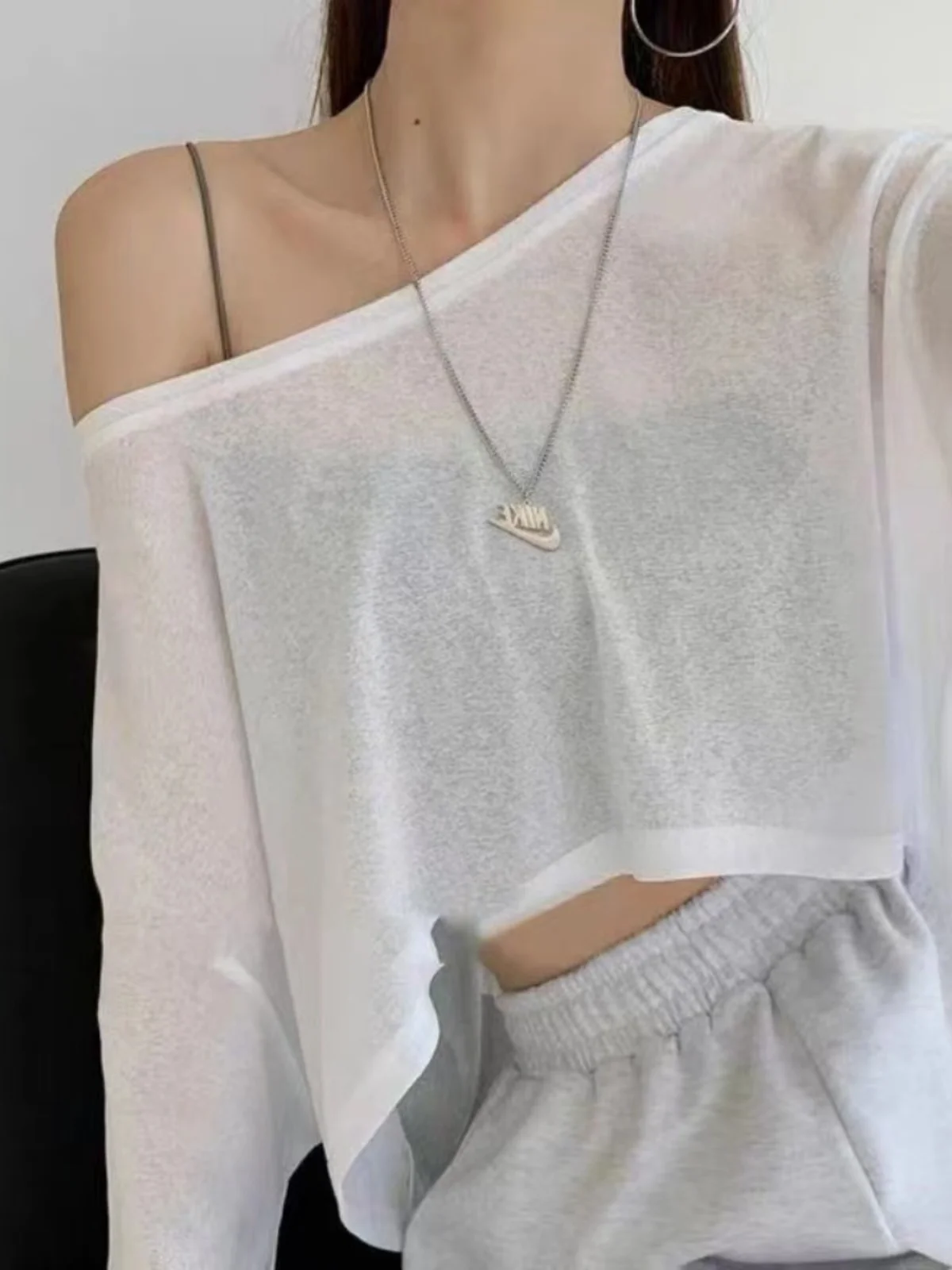 Loose Mesh Sports Top Women's Fitness Cover up Short Sleeve Breathable Quick Dry Yoga Running Dance Summer T-Shirt
Loose Mesh Sports Top Women's Fitness Cover up Short Sleeve Breathable Quick Dry Yoga Running Dance Summer T-Shirt