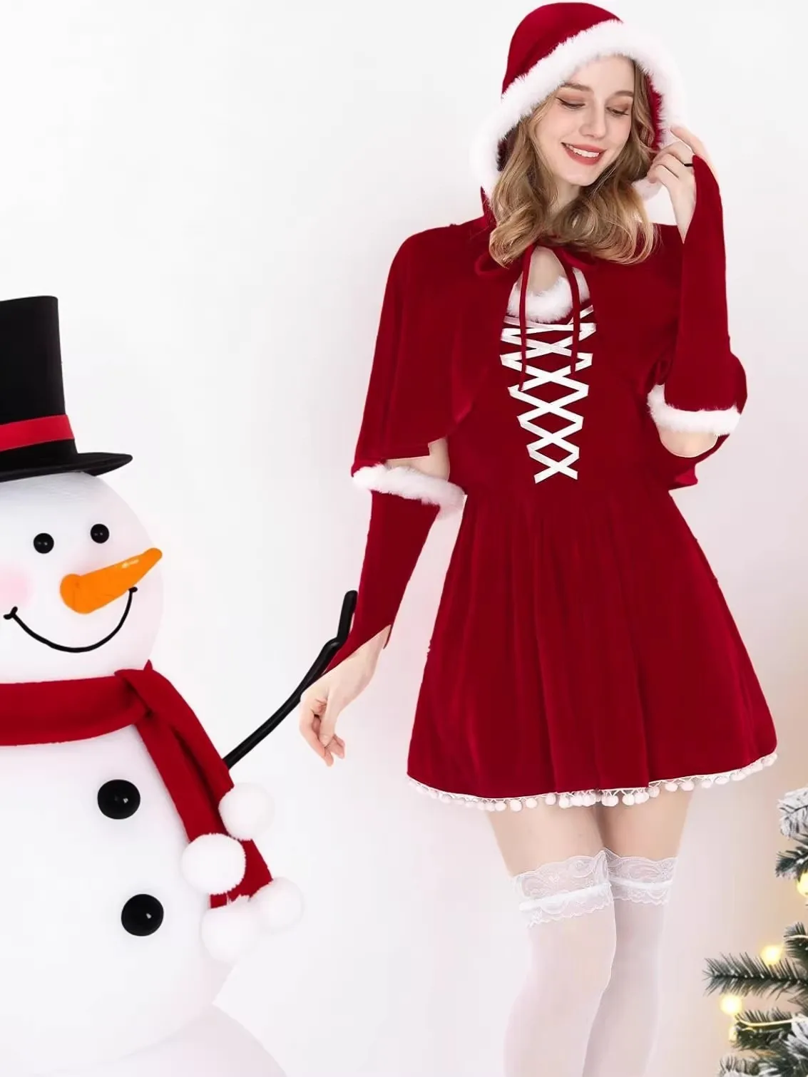 Red Velvet Christmas Cowl Neck Short Cape Halloween Role-playing Costume Women's Fashionable Winter New Arrival
Red Velvet Christmas Cowl Neck Short Cape Halloween Role-playing Costume Women's Fashionable Winter New Arrival