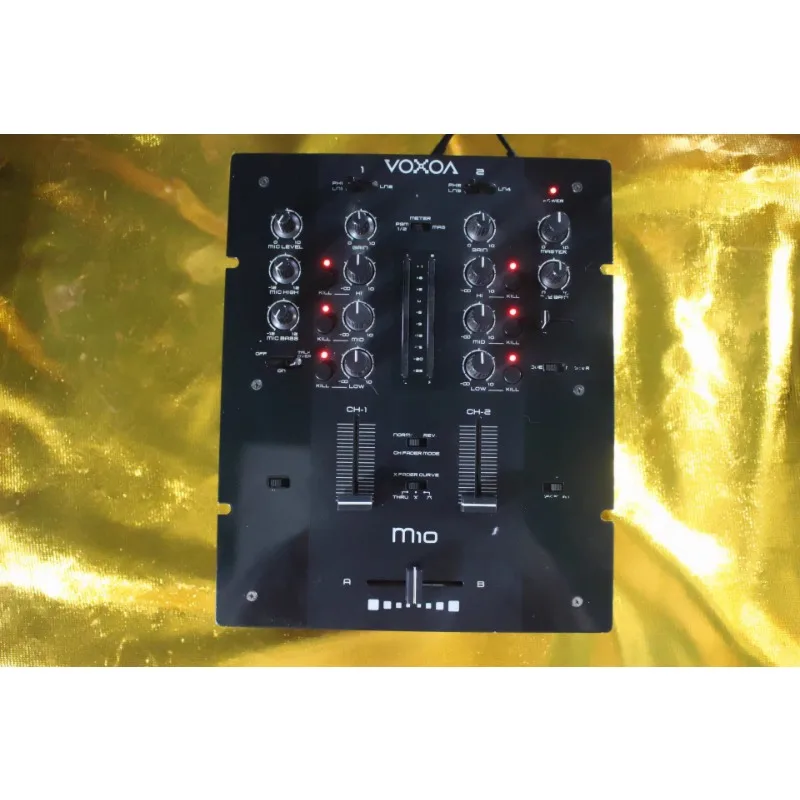 M10 Mixing Station Black Two-channel Mixing Station High Quality DJ Mixing Station
M10 Mixing Station Black Two-channel Mixing Station High Quality DJ Mixing Station