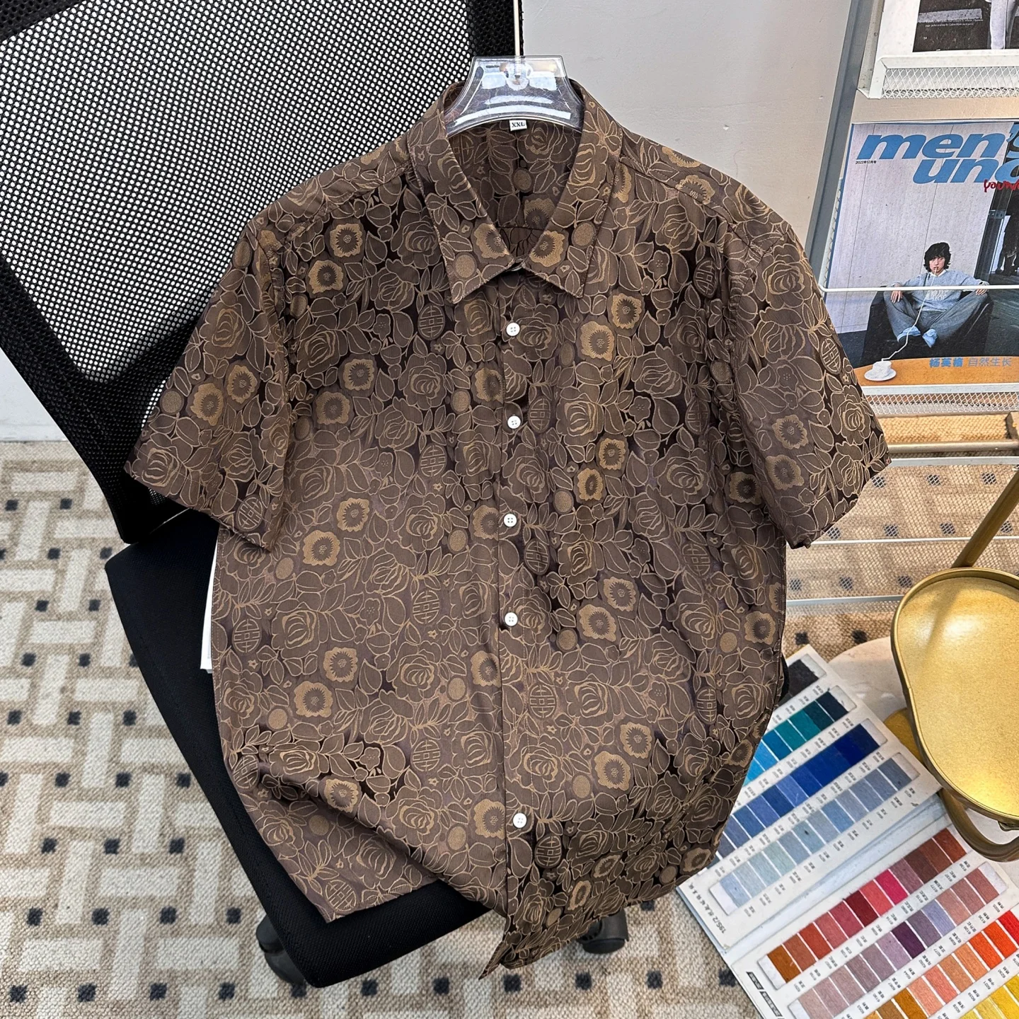 Vintage Floral Shirt Short Sleeve Men's Summer Thin Style Cool Teenage High Street Retro Shirt Loose Fit Casual Style Breatha...
Vintage Floral Shirt Short Sleeve Men's Summer Thin Style Cool Teenage High Street Retro Shirt Loose Fit Casual Style Breatha...