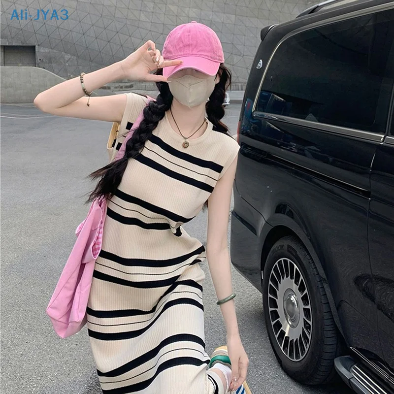 Sleeveless Knitted Long Dress Women Striped Tank Sexy Casual Korean All-match Summer Chic Fashion
Sleeveless Knitted Long Dress Women Striped Tank Sexy Casual Korean All-match Summer Chic Fashion