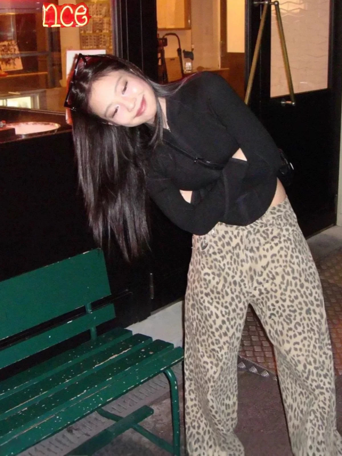 Loose Korean Style Leopard Print Wide Leg Casual Pants Women's Low Waist Comfortable Cotton Trousers Fashionable Commute Style
Loose Korean Style Leopard Print Wide Leg Casual Pants Women's Low Waist Comfortable Cotton Trousers Fashionable Commute Style