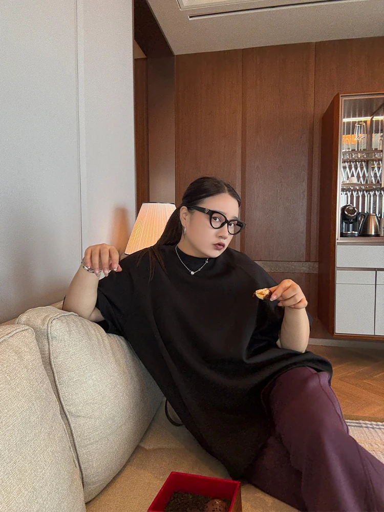 Американская утепленная пушистая футболка с круглым вырезом и коротким рукавом, мягкая, приятная к телу, больших размеров, женская, повседневная, модная, приталенная.
Американская утепленная пушистая футболка с круглым вырезом и коротким рукавом, мягкая, приятная к телу, больших размеров, женская, повседневная, модная, приталенная.