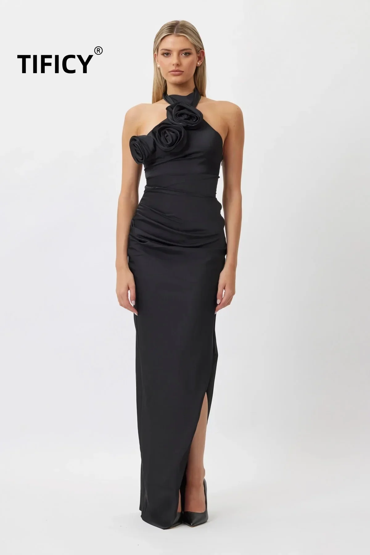 New High Streetwear Women's White Ribbon Flower Long Hanging Neck and Off Shoulder High-end Party Dress with Red Temperament
New High Streetwear Women's White Ribbon Flower Long Hanging Neck and Off Shoulder High-end Party Dress with Red Temperament