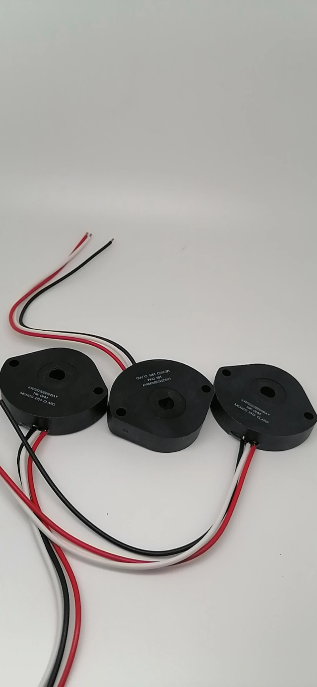 640GS103B06NBAY Honeywell авторизованный датчик положения агента, новый оригинальный, быстрая доставка
640GS103B06NBAY Honeywell авторизованный датчик положения агента, новый оригинальный, быстрая доставка