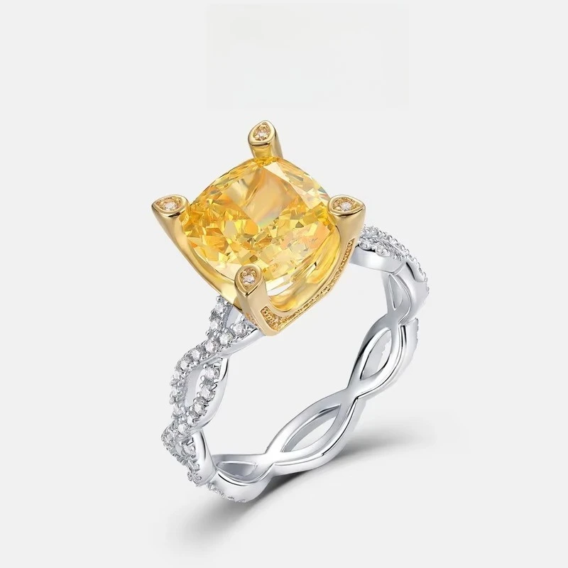 Wilsons 925 Silver Plated 18K Gold PT950 Platinum Ring with Goose Yellow Ice Flower Cut High Carbon Diamond Ring Sparkling
Wilsons 925 Silver Plated 18K Gold PT950 Platinum Ring with Goose Yellow Ice Flower Cut High Carbon Diamond Ring Sparkling