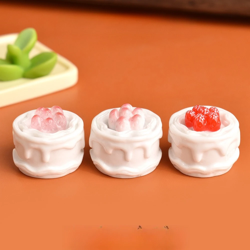 Mini strawberry cake tabletop ornament cake dessert resin DIY jewelry accessories creative miniature food game
Mini strawberry cake tabletop ornament cake dessert resin DIY jewelry accessories creative miniature food game