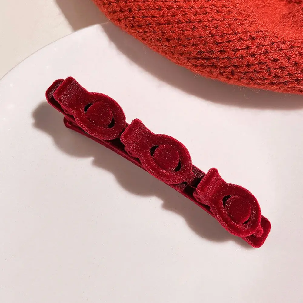 Women Gift Styling Tools Tooth design Double Bangs Broken hair artifact Hairstyle Hairpin Bangs Barrettes Braid HairClip
Women Gift Styling Tools Tooth design Double Bangs Broken hair artifact Hairstyle Hairpin Bangs Barrettes Braid HairClip