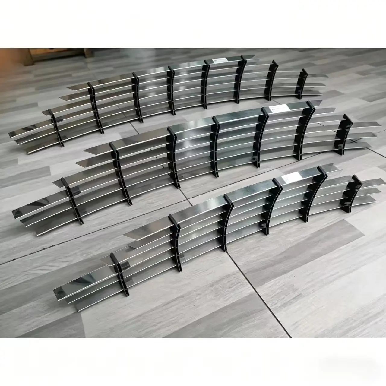 Hot Selling RPS VT4.7 Front Bumper Radiator Grille Car Exterior Auto Accessories Parts
Hot Selling RPS VT4.7 Front Bumper Radiator Grille Car Exterior Auto Accessories Parts