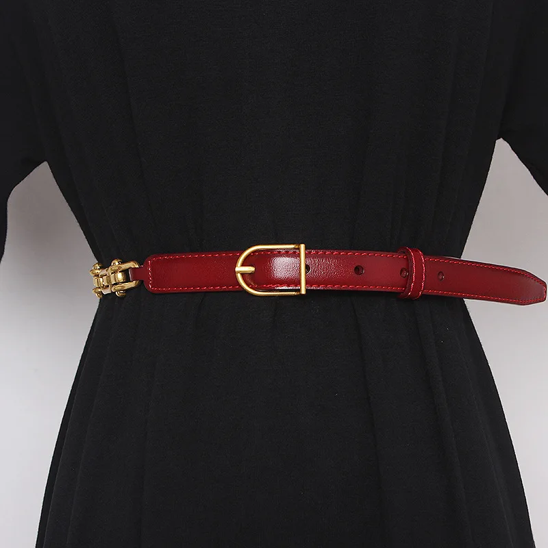 Niche design thin belt fashionable and versatile women's light luxury style personality chain splicing coat dress thin belt
Niche design thin belt fashionable and versatile women's light luxury style personality chain splicing coat dress thin belt