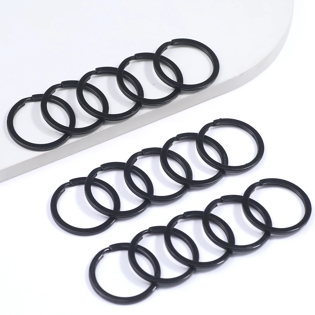 6/10pcs 30mm Blcak Key Chain Ring for DIY Jewelry Craft Making Keychain Bag Clasp Keychain Handmade Part Accessories Material
6/10pcs 30mm Blcak Key Chain Ring for DIY Jewelry Craft Making Keychain Bag Clasp Keychain Handmade Part Accessories Material