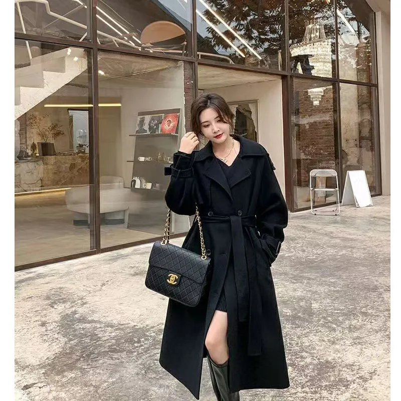 2024 Autumn And Winter New Korean Edition Fashion Style Versatile Thickened Medium to Long Woolen Coat for Women
2024 Autumn And Winter New Korean Edition Fashion Style Versatile Thickened Medium to Long Woolen Coat for Women
