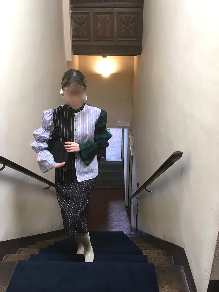 MONA Unique Color Blo Bell Sve irt Women's Small Size 2025 New Sle Commute Cotton Long Sve Stand Collar Pure Color
MONA Unique Color Blo Bell Sve irt Women's Small Size 2025 New Sle Commute Cotton Long Sve Stand Collar Pure Color