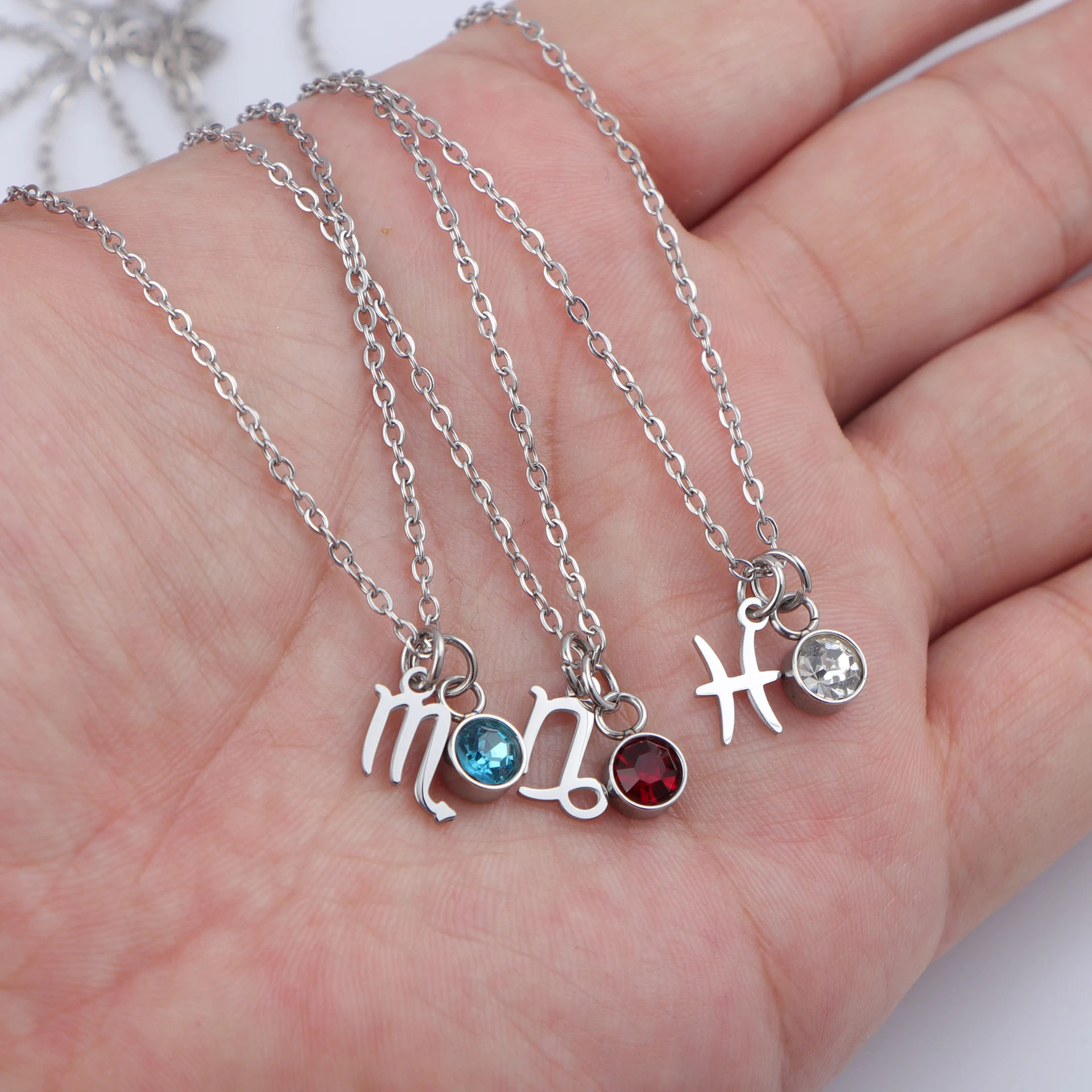 5pcs/lot Stainless Steel 12 Zodiac Sign Birthstones Pendants Necklaces 12 Constellation Charms Necklaces for Birthday Gift
5pcs/lot Stainless Steel 12 Zodiac Sign Birthstones Pendants Necklaces 12 Constellation Charms Necklaces for Birthday Gift