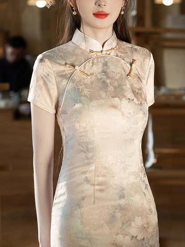 New Chinese Sle Yellow Skirt Revamped Old anghai Elegance Daily Wear Breathable Long Qipao ort Sve Floral
New Chinese Sle Yellow Skirt Revamped Old anghai Elegance Daily Wear Breathable Long Qipao ort Sve Floral