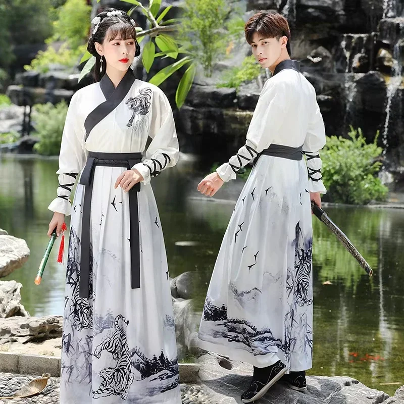 Embroidered Hanfu Men Swordsman Costume Ancient Hanfu Folk Dress Cosplay Clothing Woman Man Elegant Tang Suit Folk Dance Wear
Embroidered Hanfu Men Swordsman Costume Ancient Hanfu Folk Dress Cosplay Clothing Woman Man Elegant Tang Suit Folk Dance Wear