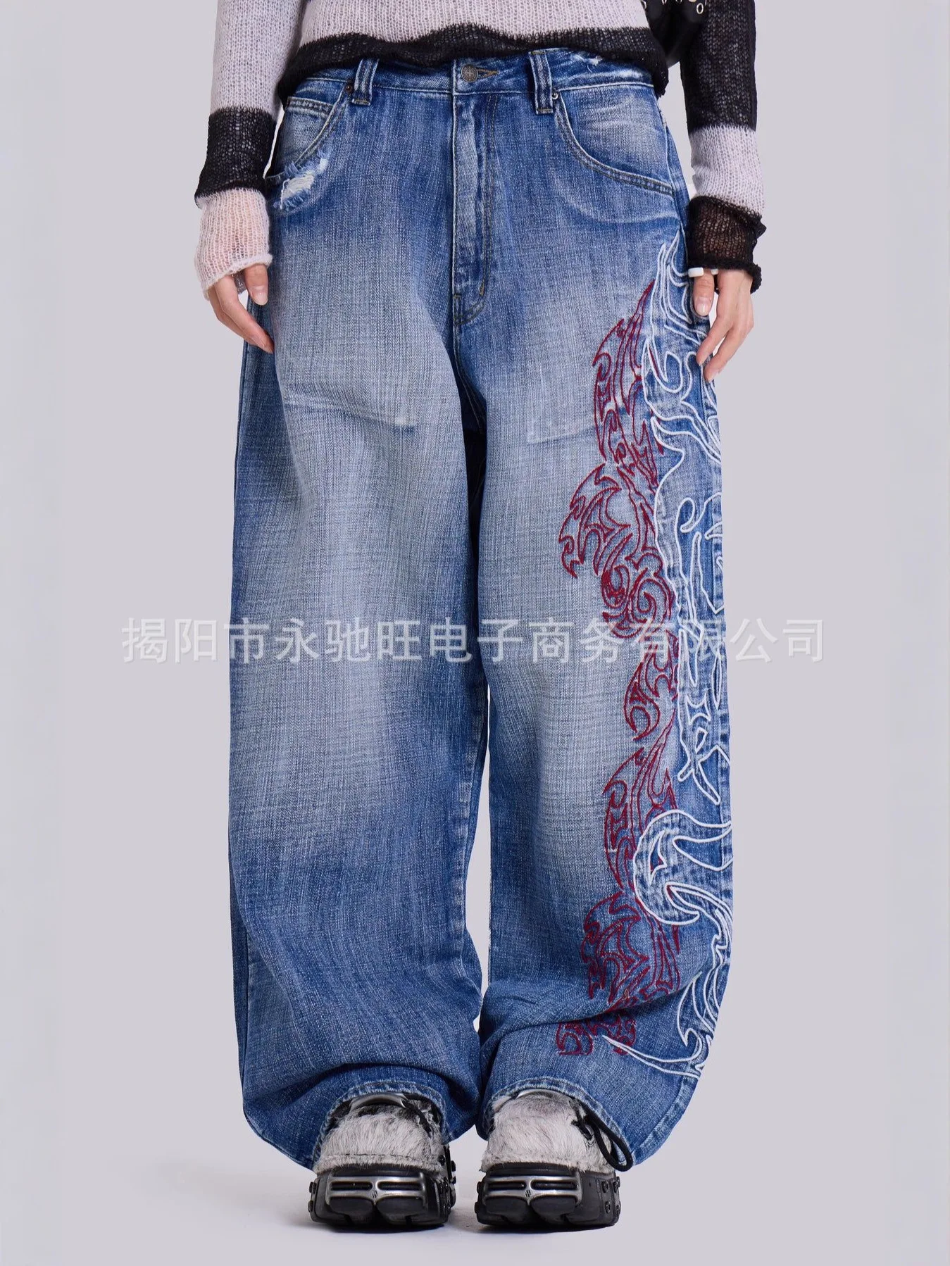 Y2K Flame Embroidery Baggy Jeans For Men Women High Street Vintage Hip Hop Washed Wide Leg Retro Streetwear Couple Pants
Y2K Flame Embroidery Baggy Jeans For Men Women High Street Vintage Hip Hop Washed Wide Leg Retro Streetwear Couple Pants