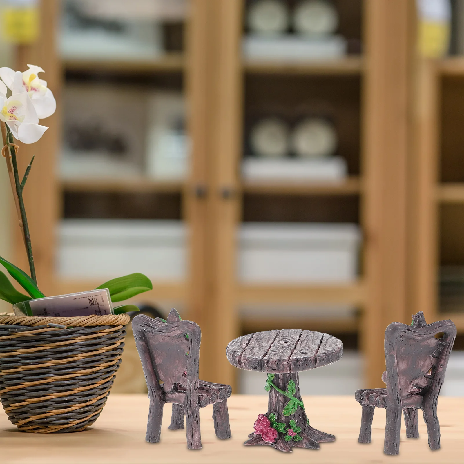 2Sets Mini Table Chairs Resin Material Long Lasting Vivid Appearance Simple Color Sand Table Ornament Landscape Adornments
2Sets Mini Table Chairs Resin Material Long Lasting Vivid Appearance Simple Color Sand Table Ornament Landscape Adornments