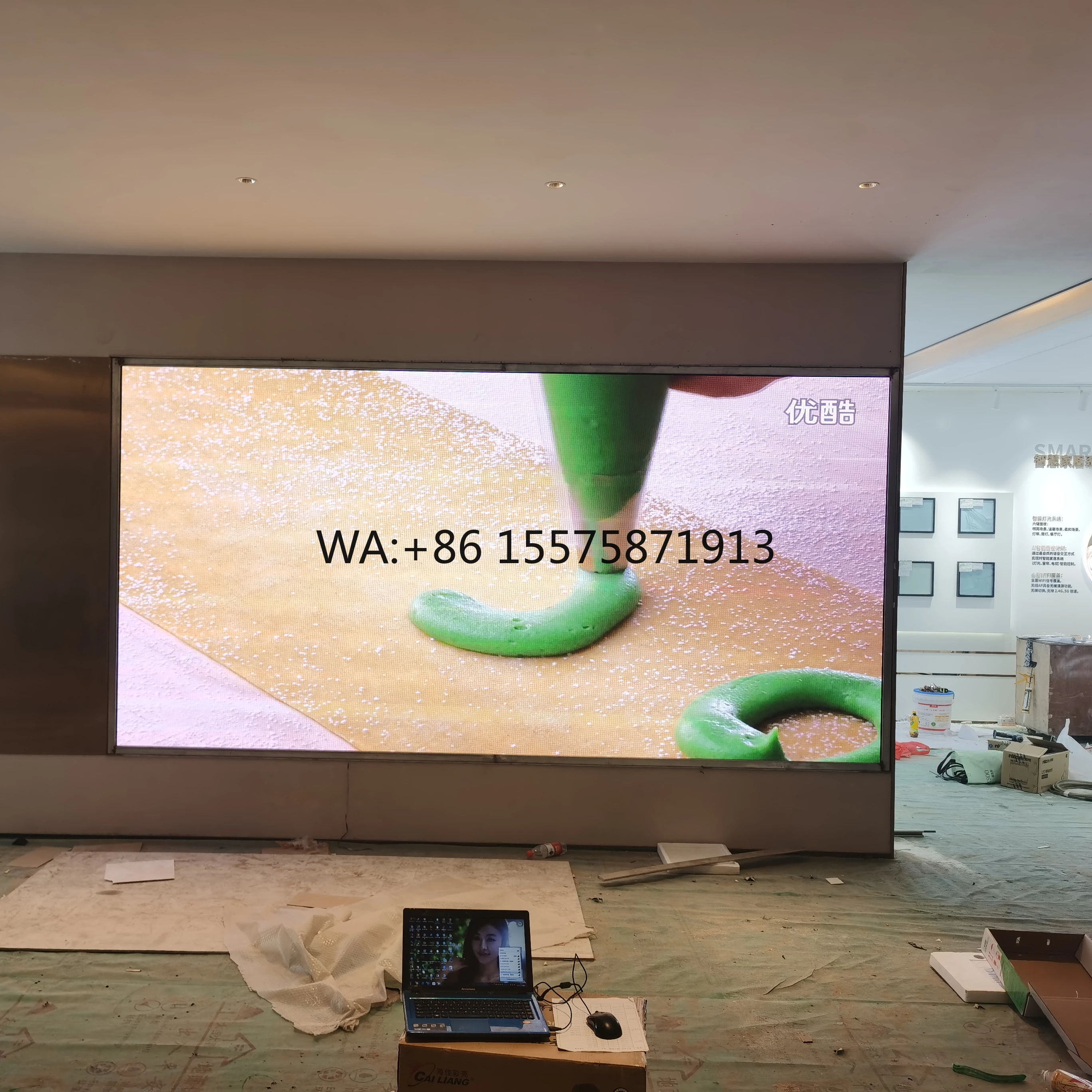 Высококачественный полноцветный светодиодный экран P2.5 для использования в помещении, светодиодный экран для оптимальной видимости в помещении
Высококачественный полноцветный светодиодный экран P2.5 для использования в помещении, светодиодный экран для оптимальной видимости в помещении