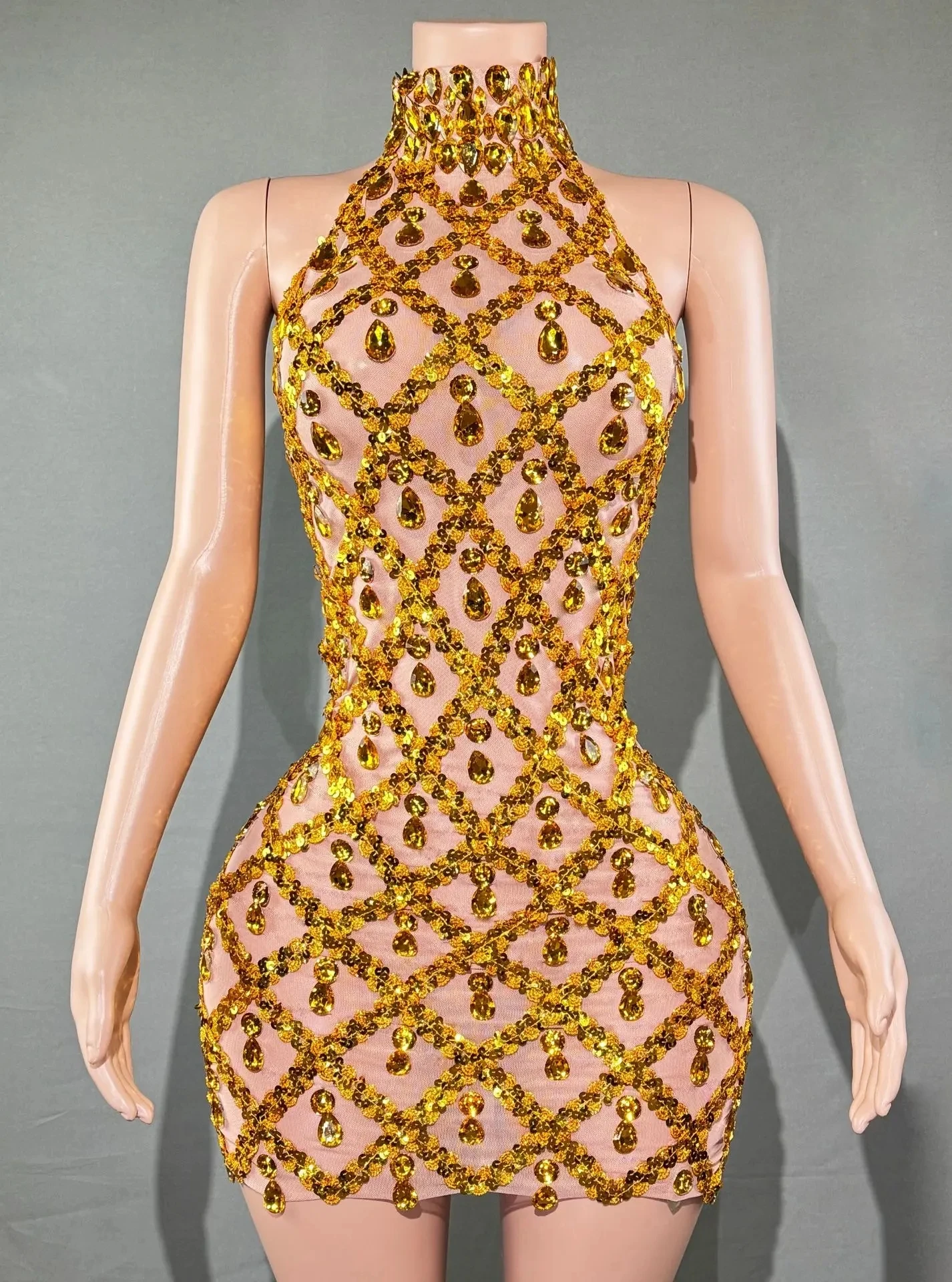 Hot Sale Gold Color Women Sexy Off the Shoulder Big Crystal Bodycon Mini Dress Nightclub Party Celebrate Birthday Dress
Hot Sale Gold Color Women Sexy Off the Shoulder Big Crystal Bodycon Mini Dress Nightclub Party Celebrate Birthday Dress