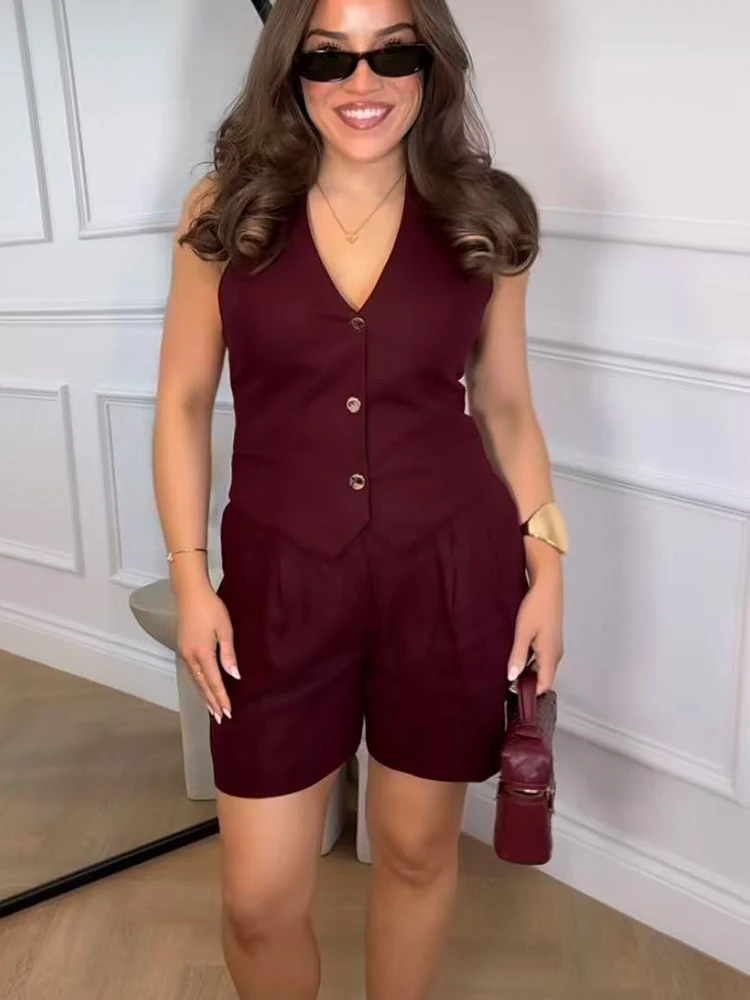 Women Fashion Shorts Suit Sleeveless Backless Halter Neck Solid Button Up Short Tank Top+Street Casual Wide Leg Shorts Set
Women Fashion Shorts Suit Sleeveless Backless Halter Neck Solid Button Up Short Tank Top+Street Casual Wide Leg Shorts Set