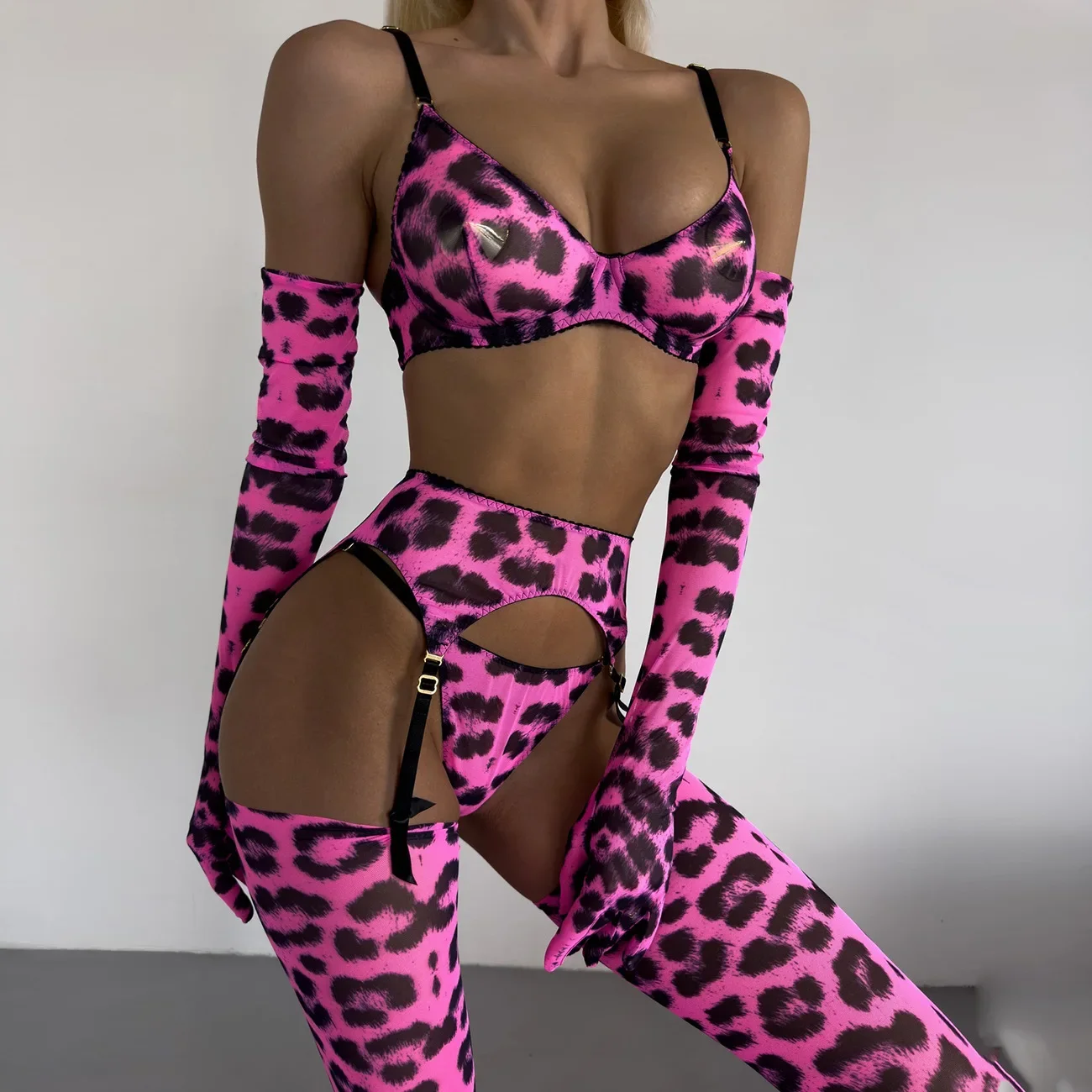 Sexy Erotic Lingerie Set Women Purple Leopard Print Tie Dye See Through Underwear Sets Push Up Bra+glove+Garter Intimate Suit
Sexy Erotic Lingerie Set Women Purple Leopard Print Tie Dye See Through Underwear Sets Push Up Bra+glove+Garter Intimate Suit