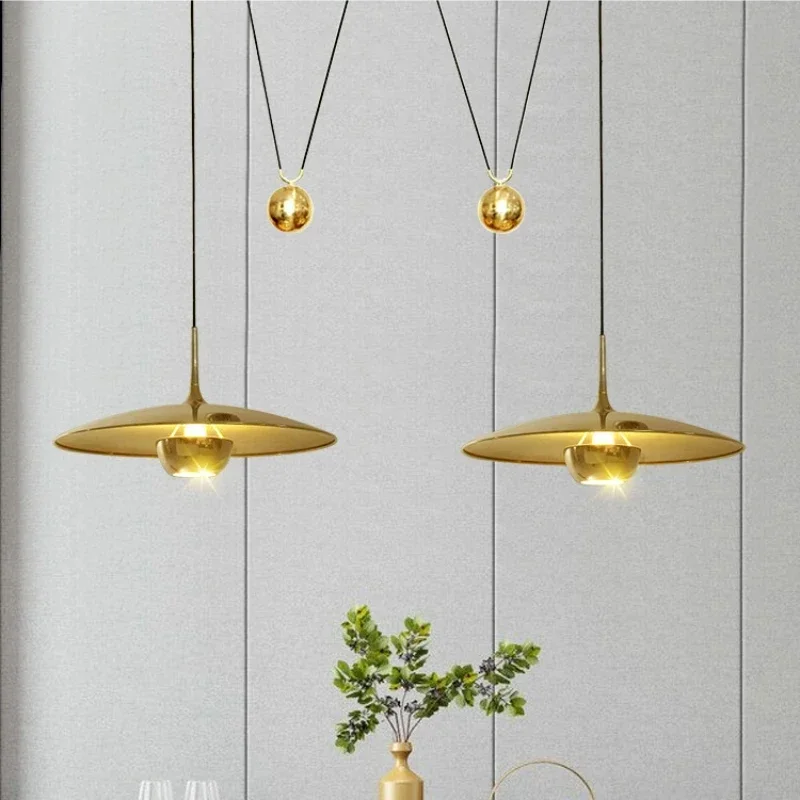 Nordic Flying Saucer Pendant Light Creative Personality Silver and Gold Lamp For Living Room Restaurant Kitchen Coffee Bar Light
Nordic Flying Saucer Pendant Light Creative Personality Silver and Gold Lamp For Living Room Restaurant Kitchen Coffee Bar Light