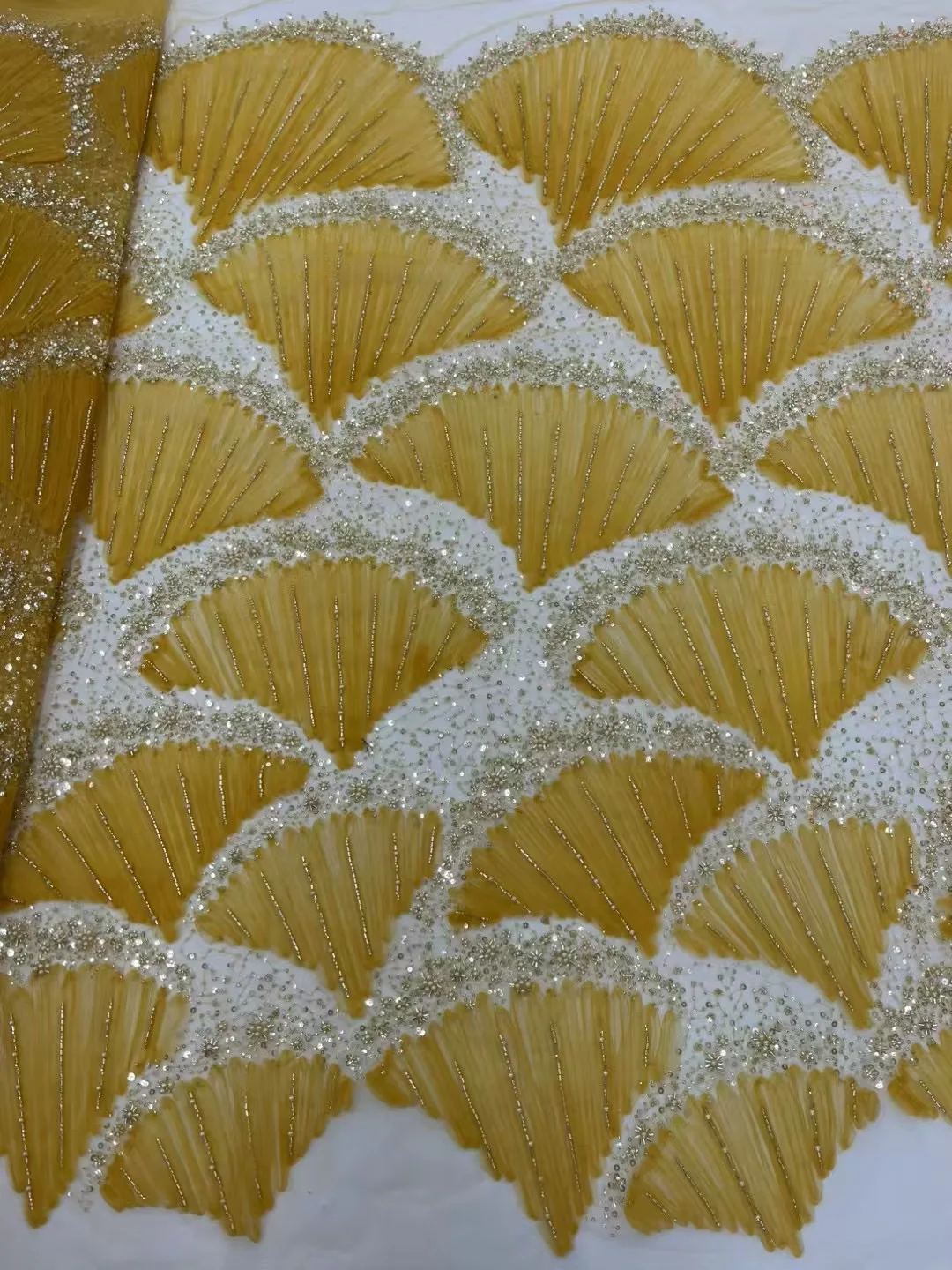 Африканская сетчатая кружевная ткань с бисером, 2025 год, новейшие нигерийские французские тюлевые бусины с блестками, 3D кружево для шитья, женские вечерние платья
Африканская сетчатая кружевная ткань с бисером, 2025 год, новейшие нигерийские французские тюлевые бусины с блестками, 3D кружево для шитья, женские вечерние платья