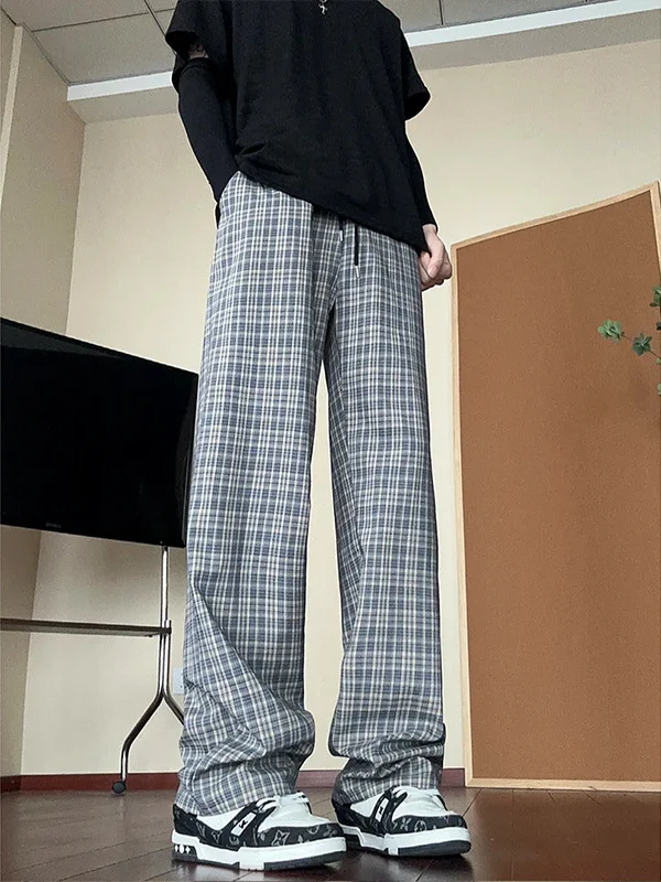 Легкие дышащие летние мужские повседневные брюки в клетку, свободные прямые брюки в винтажном американском стиле, удобные свободные брюки
Легкие дышащие летние мужские повседневные брюки в клетку, свободные прямые брюки в винтажном американском стиле, удобные свободные брюки