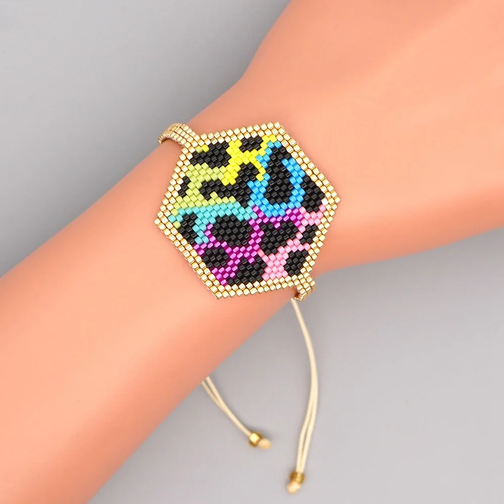ZGMXR Rice bead bracelet Irregular Leopard print Hand-woven Gradient color Fashion Adjustable Geometry Bohemia Beaded bracelet
ZGMXR Rice bead bracelet Irregular Leopard print Hand-woven Gradient color Fashion Adjustable Geometry Bohemia Beaded bracelet