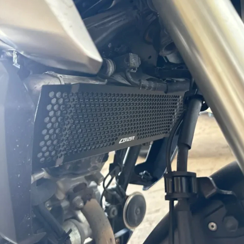 Radiator Guard For HONDA CB125R CB 125R 2018 2019 2020 2021 2022 2023 2024 2025 CB 125 R Radiator Grille Guard Cover Protection
Radiator Guard For HONDA CB125R CB 125R 2018 2019 2020 2021 2022 2023 2024 2025 CB 125 R Radiator Grille Guard Cover Protection
