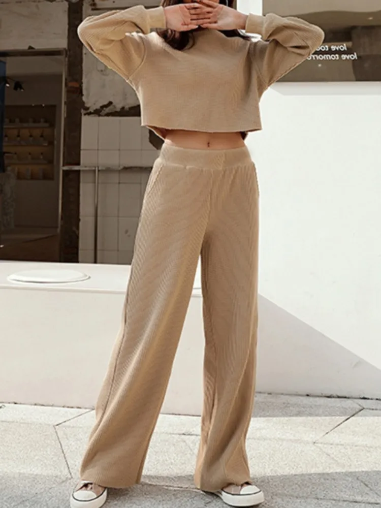 2025 Women's Two Pieces Pant Sets Crop Top Full Length Pants Mujer Outfits Loose Fit Solid Color Knitted Cotton 2 Pieces Sets
2025 Women's Two Pieces Pant Sets Crop Top Full Length Pants Mujer Outfits Loose Fit Solid Color Knitted Cotton 2 Pieces Sets