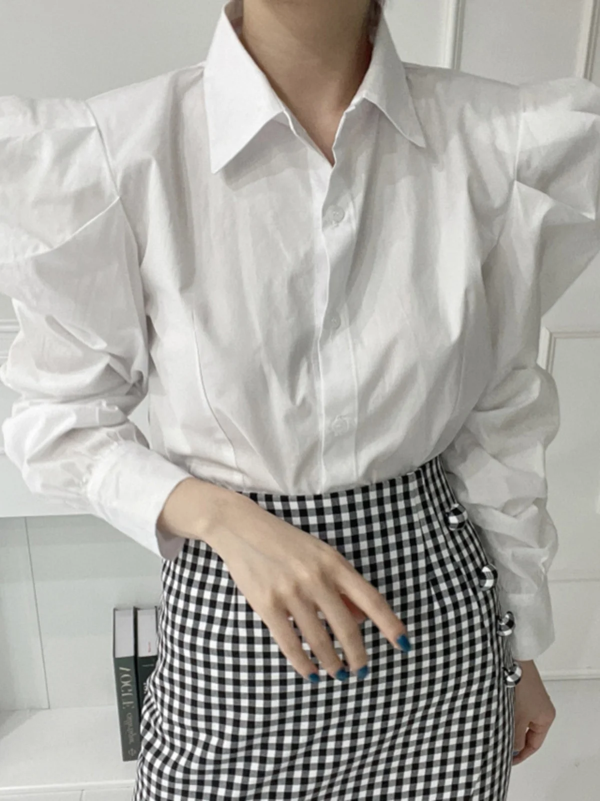Ele White Bubble Sve irt Women's Faion Design Commute Sle Korean Version Straight Cut Long Sve Collar
Ele White Bubble Sve irt Women's Faion Design Commute Sle Korean Version Straight Cut Long Sve Collar