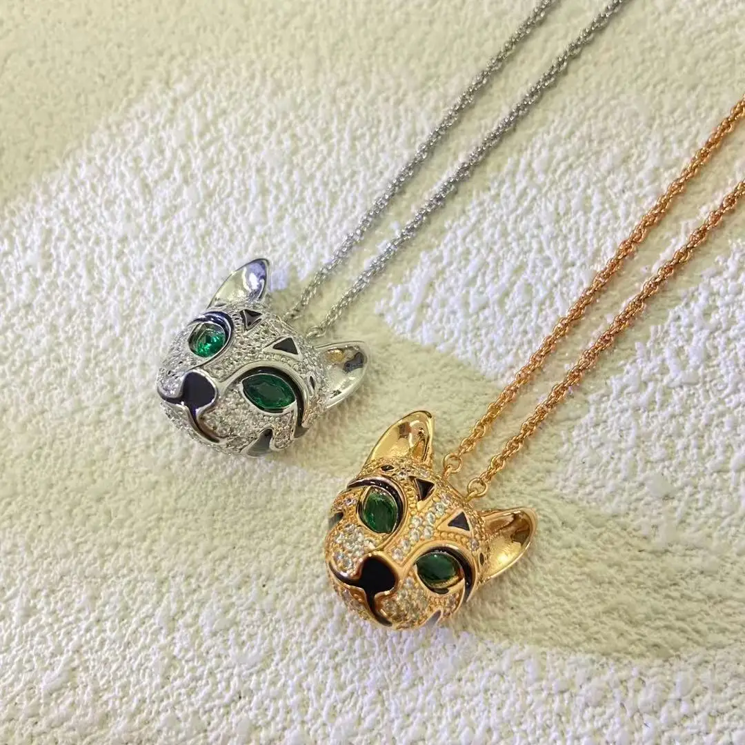 Pure silver s925 necklace Leopard cat necklace, Bengal leopard head full of diamonds, emerald green, light luxury
Pure silver s925 necklace Leopard cat necklace, Bengal leopard head full of diamonds, emerald green, light luxury