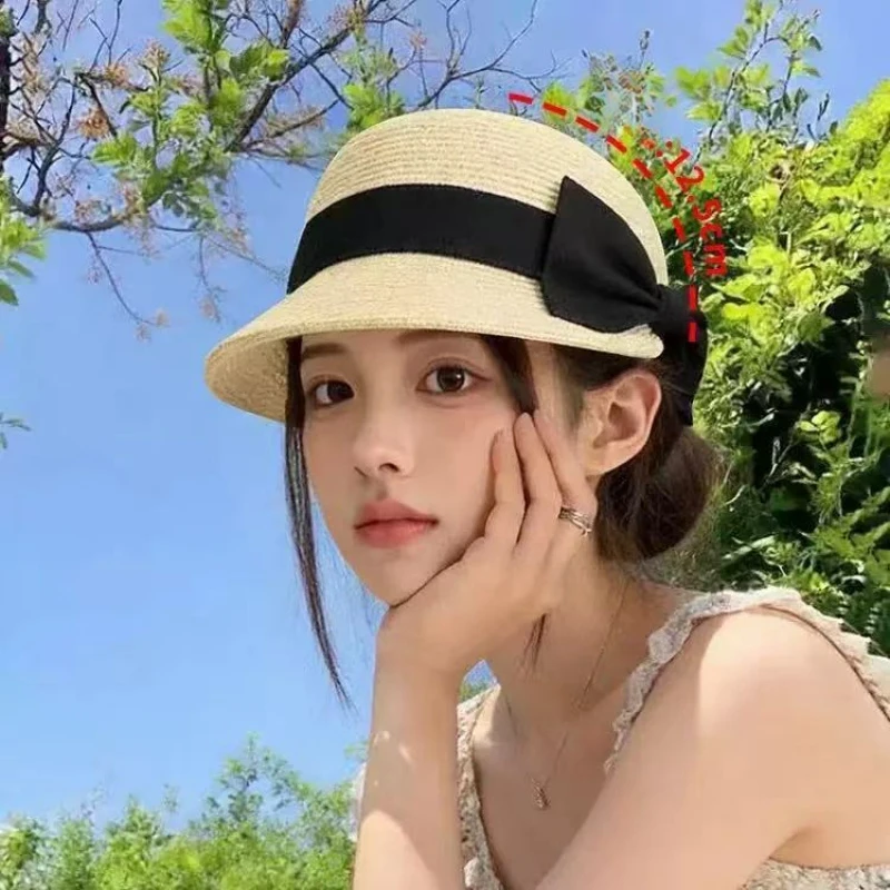 Women Summer Sun Hat Straw Visor Hollow Out Ponytail Hat with Bow Wide Brim UV Protection Face Slimming Equestrian Beach Cap
Women Summer Sun Hat Straw Visor Hollow Out Ponytail Hat with Bow Wide Brim UV Protection Face Slimming Equestrian Beach Cap