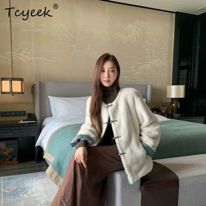 Tcyeek Natural Mink Fur Coat Woman 2026 Whole Mink Real Fur Womens Coats Vintage Winter Clothes Reversible Casaco Feminino
Tcyeek Natural Mink Fur Coat Woman 2026 Whole Mink Real Fur Womens Coats Vintage Winter Clothes Reversible Casaco Feminino