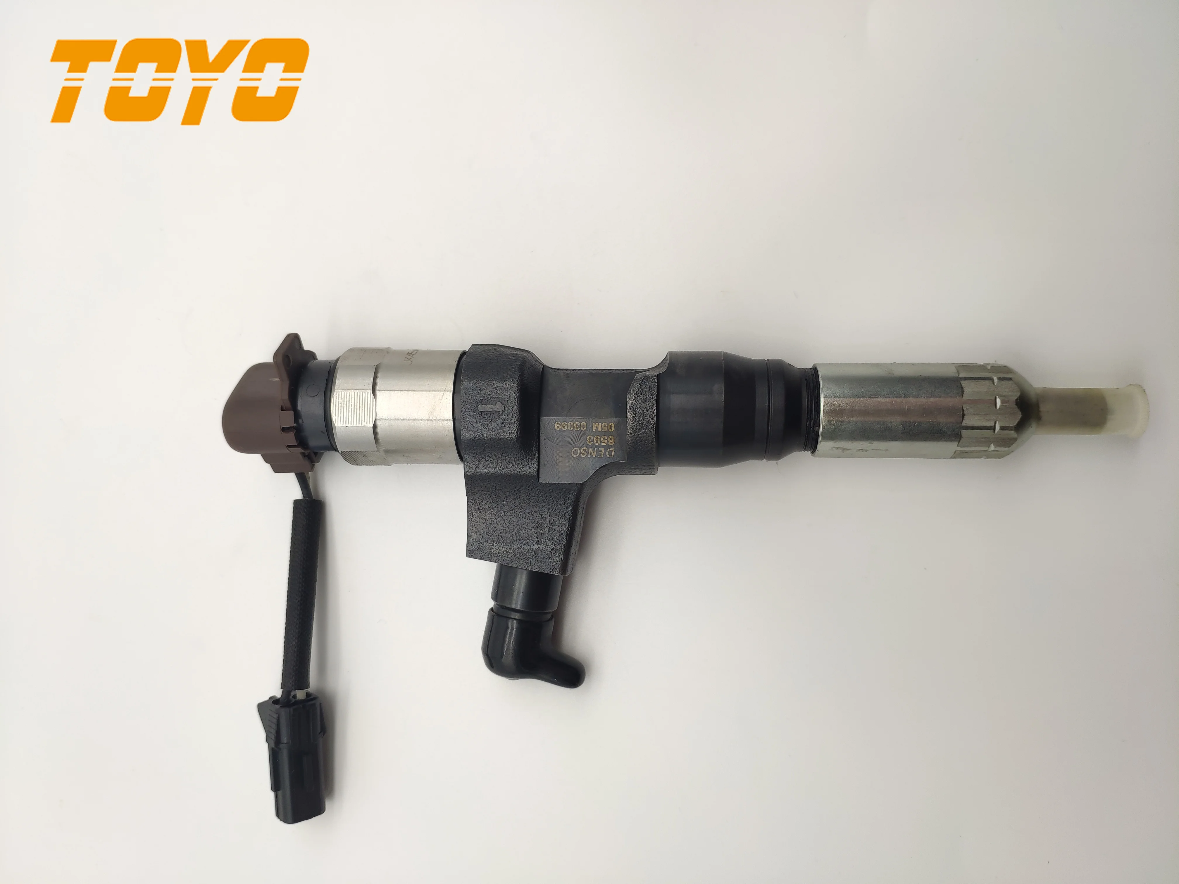 Топливный инжектор TOYO 095000-5281 23670-E0290 для дизельного двигателя 0950005281 23670E0290 для экскаватора
Топливный инжектор TOYO 095000-5281 23670-E0290 для дизельного двигателя 0950005281 23670E0290 для экскаватора