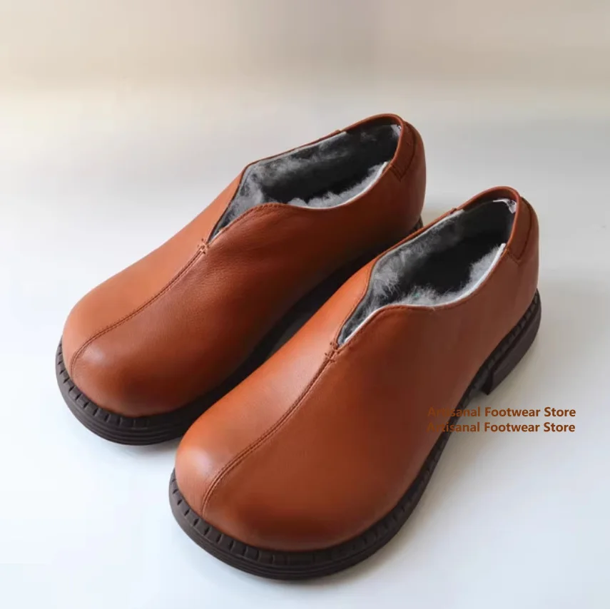 Anti Slip Thick Soled Snow Boots for Men Real Wool Low Top Cotton Shoes Brown/black Leather Slip On Loafers Trendy Men's Shoes
Anti Slip Thick Soled Snow Boots for Men Real Wool Low Top Cotton Shoes Brown/black Leather Slip On Loafers Trendy Men's Shoes