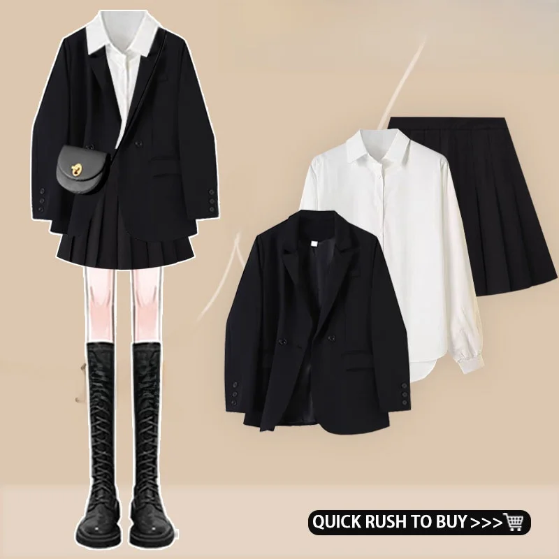Early Autumn New Sle Age-Defng College Wind Loose High-End Suit Jaet Versatile irt ort Pleated Skirt Faion Set
Early Autumn New Sle Age-Defng College Wind Loose High-End Suit Jaet Versatile irt ort Pleated Skirt Faion Set