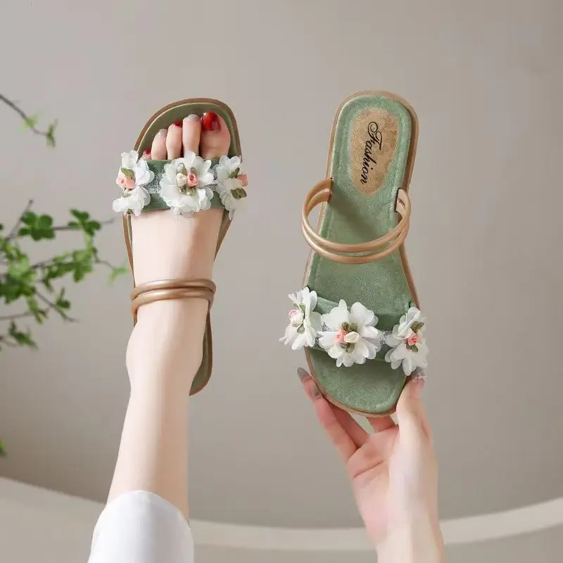 Women's Summer New Dual Purpose Outdoor Beach Sandals slippers Soft Sole Non Slip Open Toe Sweet Flower Flat Sole Sandals
Women's Summer New Dual Purpose Outdoor Beach Sandals slippers Soft Sole Non Slip Open Toe Sweet Flower Flat Sole Sandals