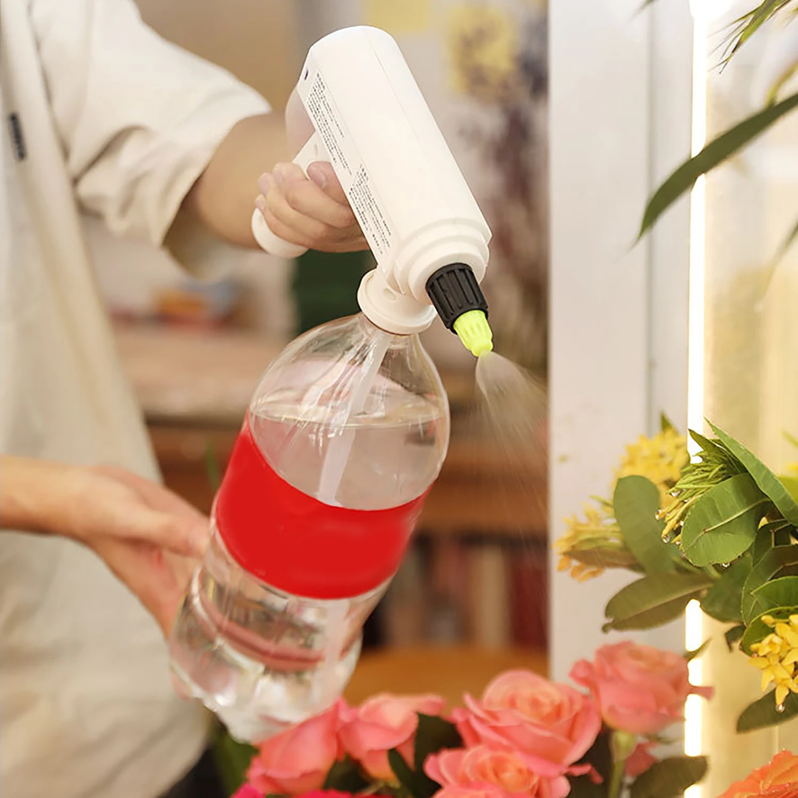 Household Long Nozzle Spray Can Head Small Timer Electric Spray Head Automatic Spray Disinfection Sprayer USB Rechargeable Spray
Household Long Nozzle Spray Can Head Small Timer Electric Spray Head Automatic Spray Disinfection Sprayer USB Rechargeable Spray